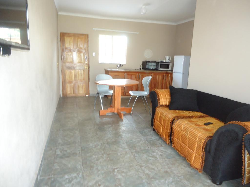 Noma-Nini Lodge White River Dış mekan fotoğraf
